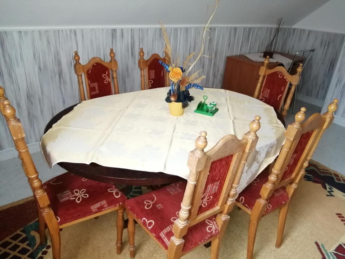 Ubytovanie Emily Dunajská Streda Buitenkant foto